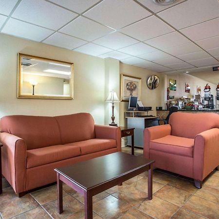 Quality Inn & Suites Monroe Eksteriør bilde