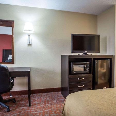 Quality Inn & Suites Monroe Eksteriør bilde