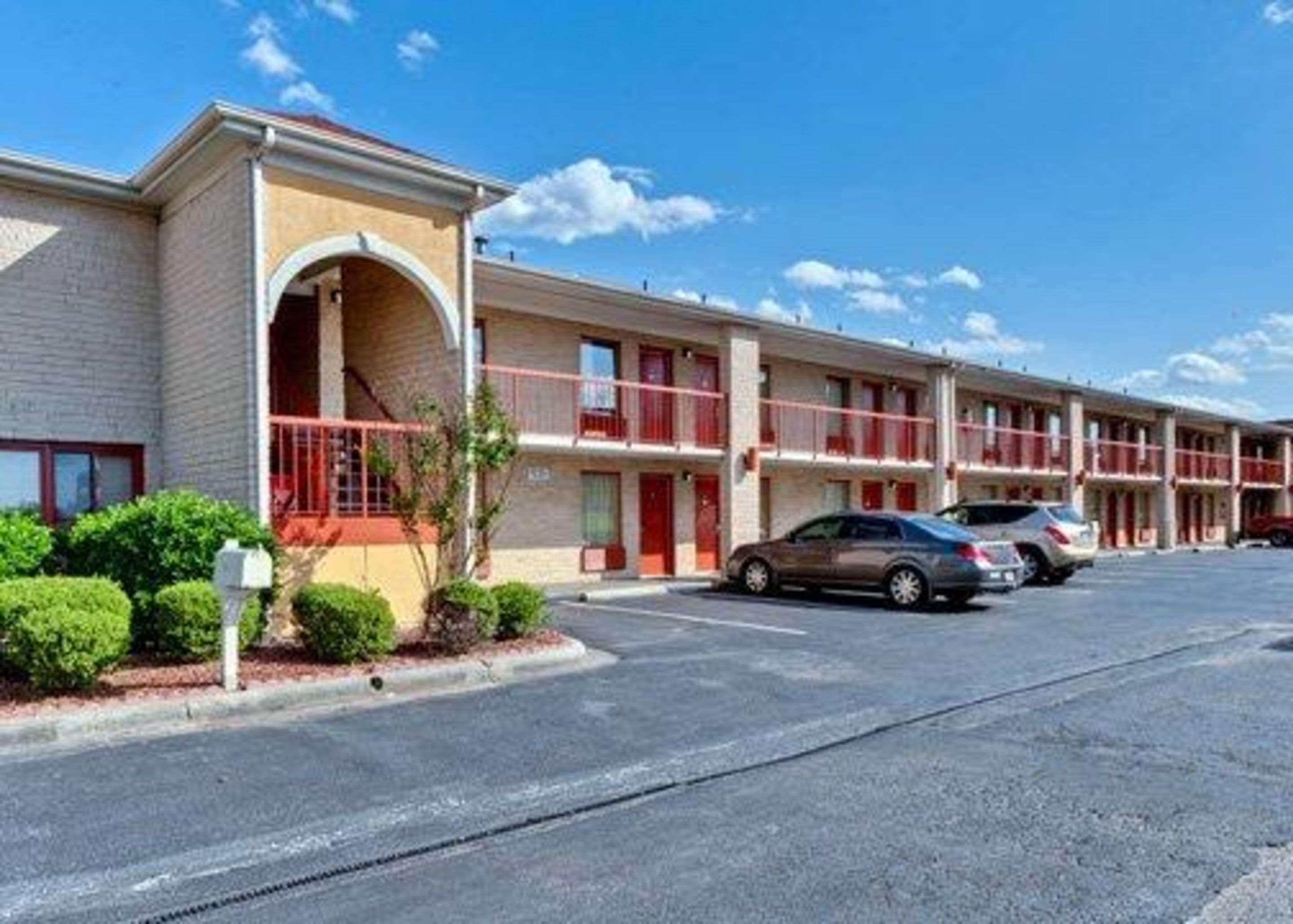 Quality Inn & Suites Monroe Eksteriør bilde