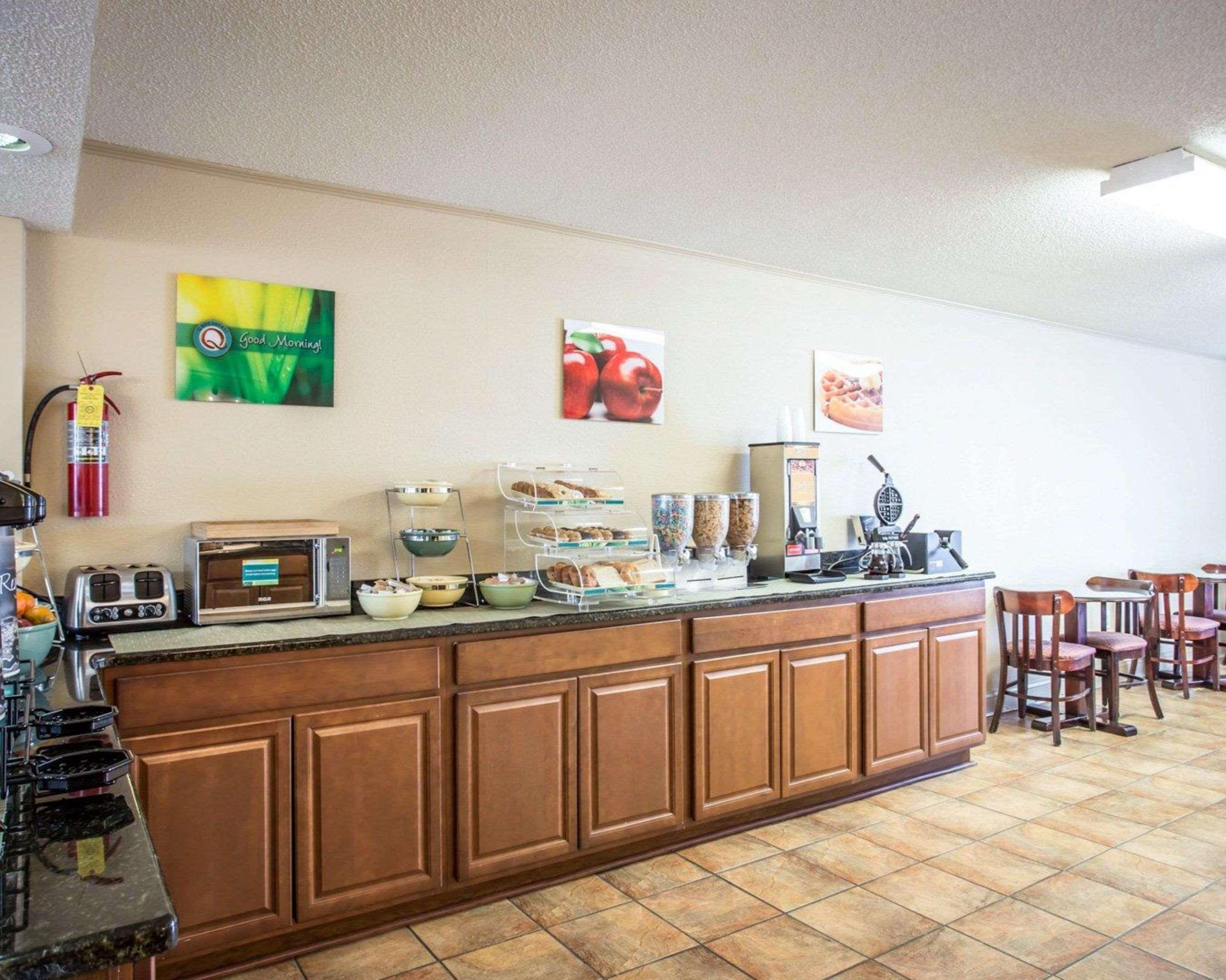 Quality Inn & Suites Monroe Eksteriør bilde